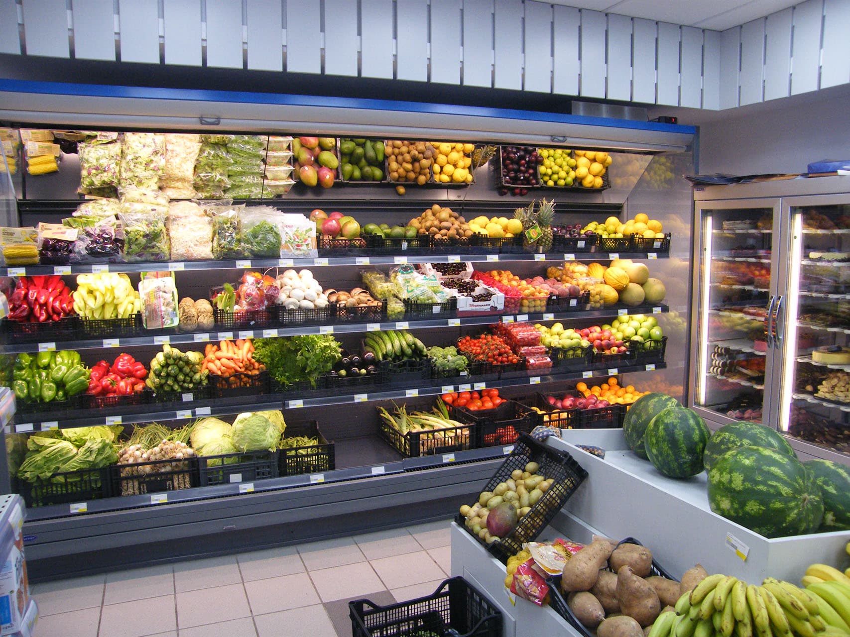 Rollan Super Market image 21
