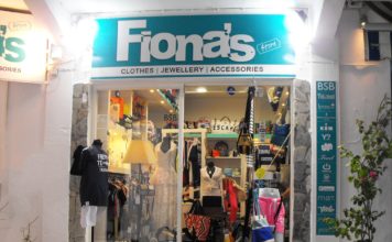 Fiona’s – Clothes – Jewellery – Accessories